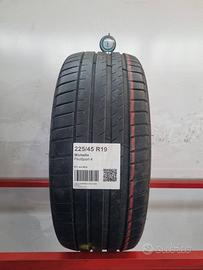 Gomme Usate Michelin 225 45 19 Guarda Catalogo