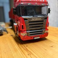 Automodello Tamiya Scania 3 assi