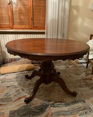 tavolo in legno rotondo 