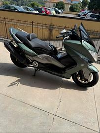 Tmax 500 2008