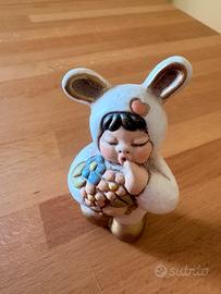 Bimba coniglietto con fiori h 7,5 cm