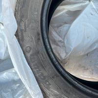 3 gomme invernali Barum