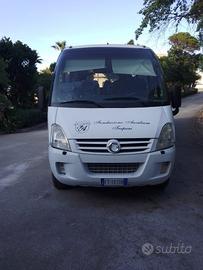 Bus IVECO 25+1 posti anno 2009 E4 euro 22.000