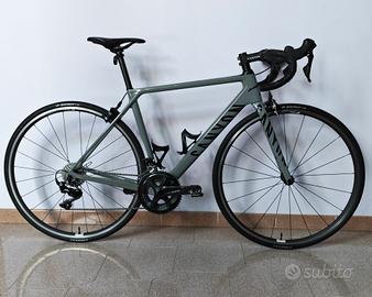 Canyon Ultimate cf7 rim brake modello del 2021 tag