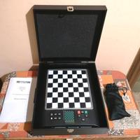 Chess Genius Pro con Adapter+cofanetto similpelle