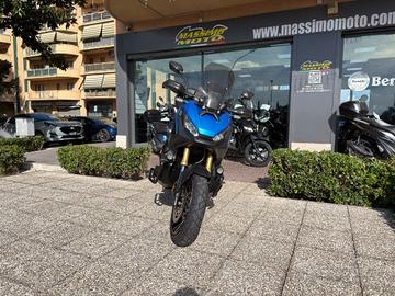 HONDA X-ADV 750 TUTTO INCLUSO ANCHE PASSAGGIO!