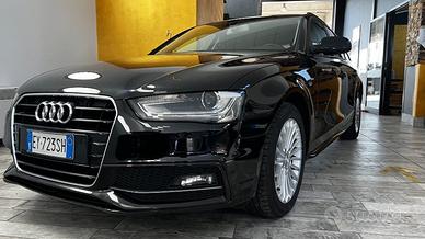 AUDI A4 Avant 2.0 TDI 150 CV multitronic S LINE