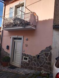 Casa indipendente nel centro storico di Bonito