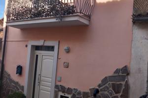 Casa indipendente nel centro storico di Bonito