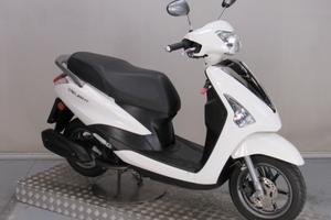 Yamaha D'elight 125 11 KW PATENTE B/ A1
