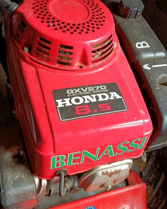  trincia usata tre volte marca Honda 