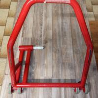 Triumph Speed Triple cavalletto