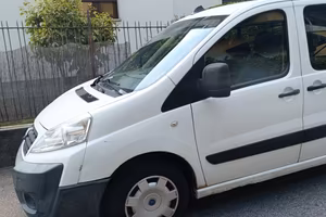 Fiat Scudo 9 posti (Autovettura M1) 