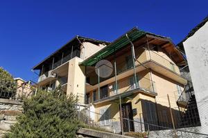 CASA INDIPENDENTE A TRAVES