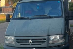 Renault mascott