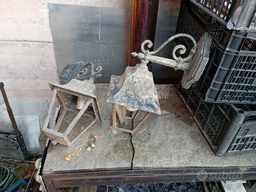 due lampade vecchie 
