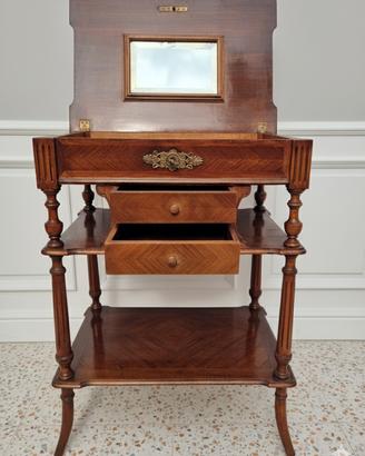 Tavolino da Lavoro/Toilette Liberty design