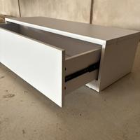 Cassetti nuovi bianchi