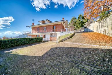 VILLA SINGOLA A VALGIOIE