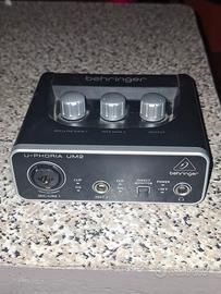 Scheda Audio Behringer