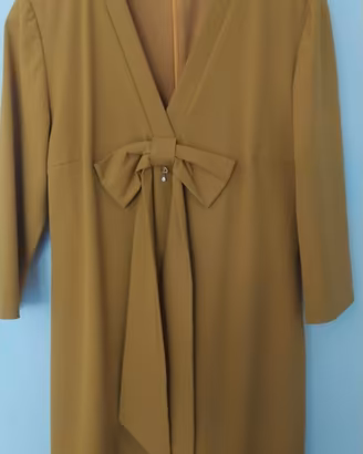 ABITO ELEGANTE