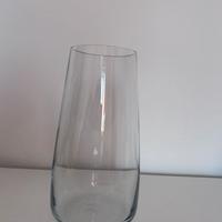Vaso in vetro trasparente modello BERÄKNA
