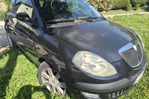 LANCIA Y