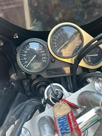 Fazer 600 del 1999 - Inutilizzata - Da Carburare