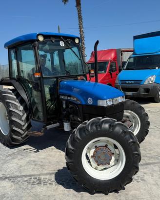Trattore NEW HOLLAND TN 75 super con ponte sterzan