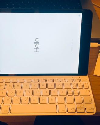 Ipad Mini 16gb + tastiera logitech