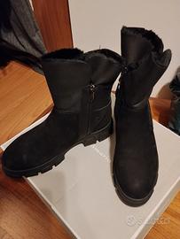 Stivaletti invernali Tamaris neri nuovi 