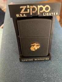 Zippo Marines nero
