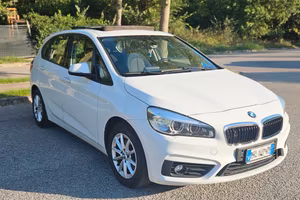 Bmw 218d - tettuccio panoramico 