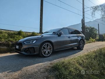 Audi A4 45 TDI 3.0 V6 quattro