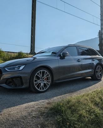 Audi A4 45 TDI 3.0 V6 quattro