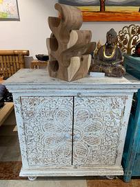 Mobile Intagliato bianco