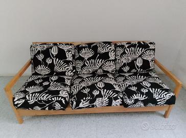 Divano ikea smontabile e sfoderabile con cambio