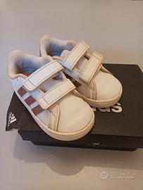 scarpe da ginnastica
