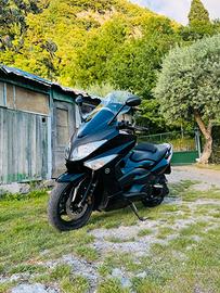 Yamaha Tmax