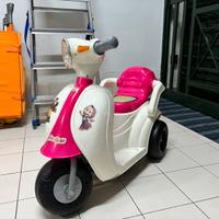Vespa Giocattolo Masha e Orso elettrica