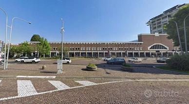 Immobile di 1000 m² con più di 5 locali a Biella