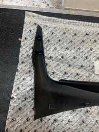 CHIUSURA SCUDO DESTRA PIAGGIO MEDLEY 125