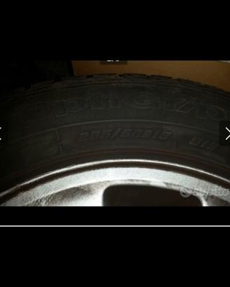 5 cerchioni originali AUDI. 205/60 R15
