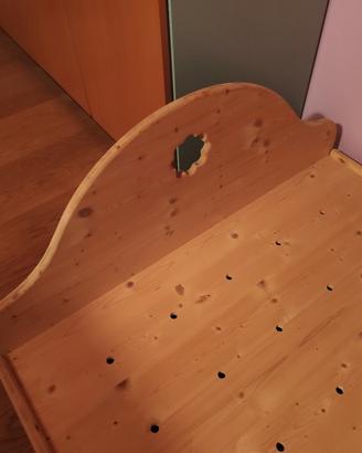 Letto in legno artigianale 