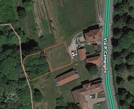 Terreno edificabile e boschivo lago di Monate