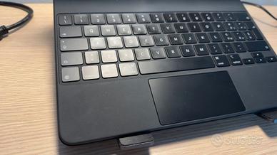 APPLE MAGIC KEYBOARD IPAD PRO 12.9