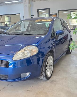 Fiat Grande Punto 1.4 Starjet 16V 3 porte Emotion 