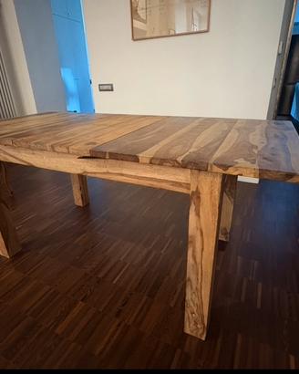Tavolo  rettangolare allungabile in ulivo