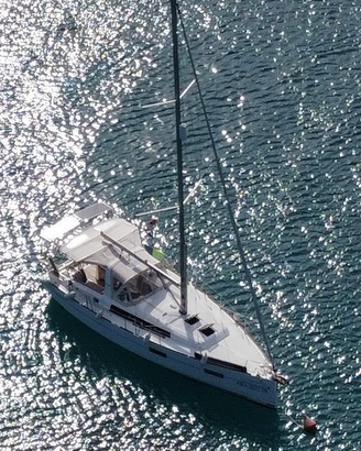 Beneteau Oceanis 38 privato