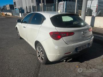 Giulietta 1.6 JTDm-2 105 CV TRATTABILI